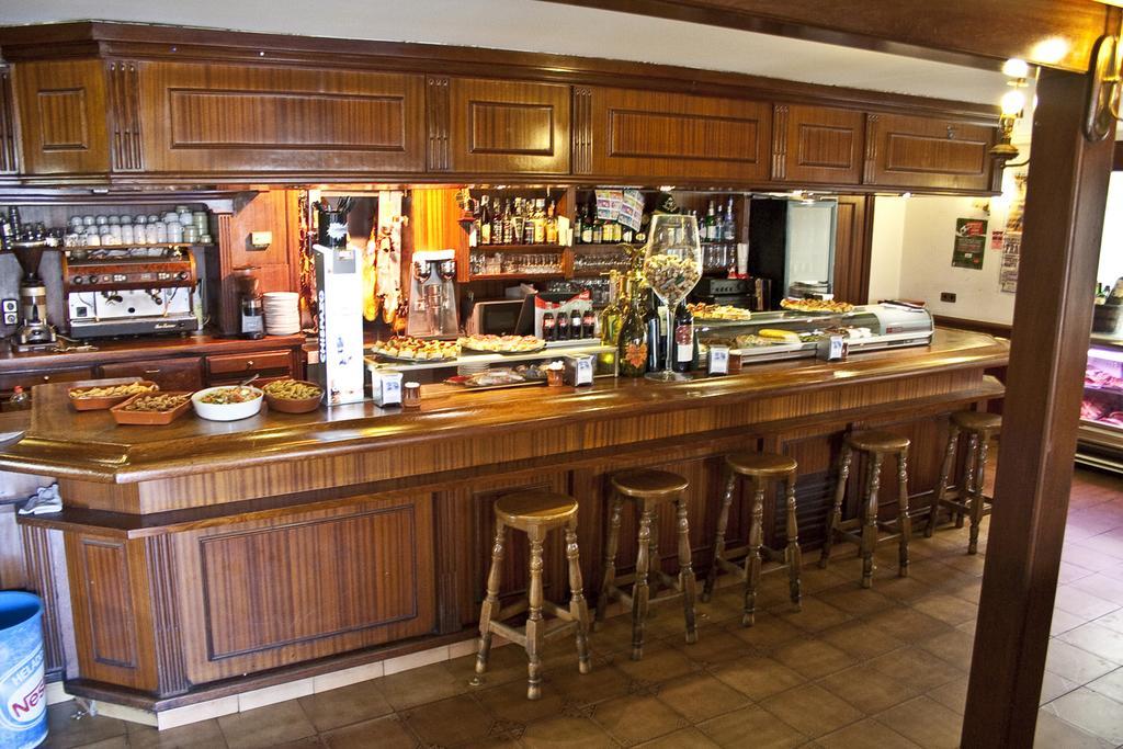 Hostal La Maya Cercedilla Luaran gambar