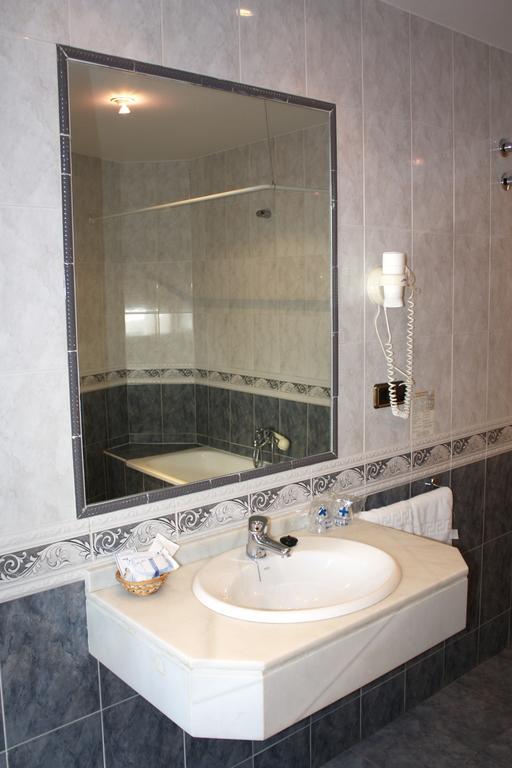 Hostal La Maya Cercedilla Bilik gambar