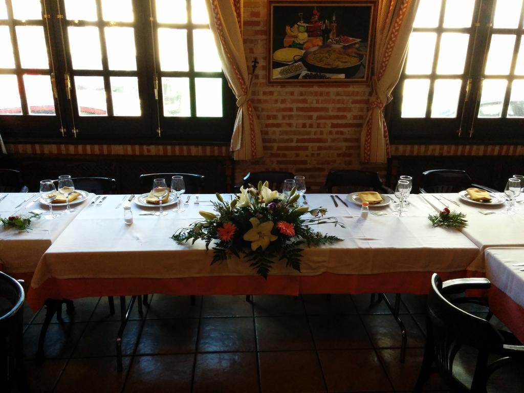 Hostal La Maya Cercedilla Luaran gambar