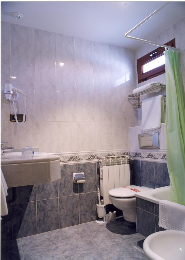 Hostal La Maya Cercedilla Luaran gambar